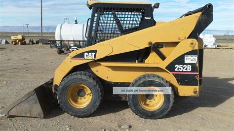 cat 252b3 skid steer specs|2005 caterpillar 252b skid steer.